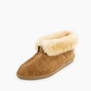 Minnetonka Moccasin Mens Sheepskin Ankle Boot size 9